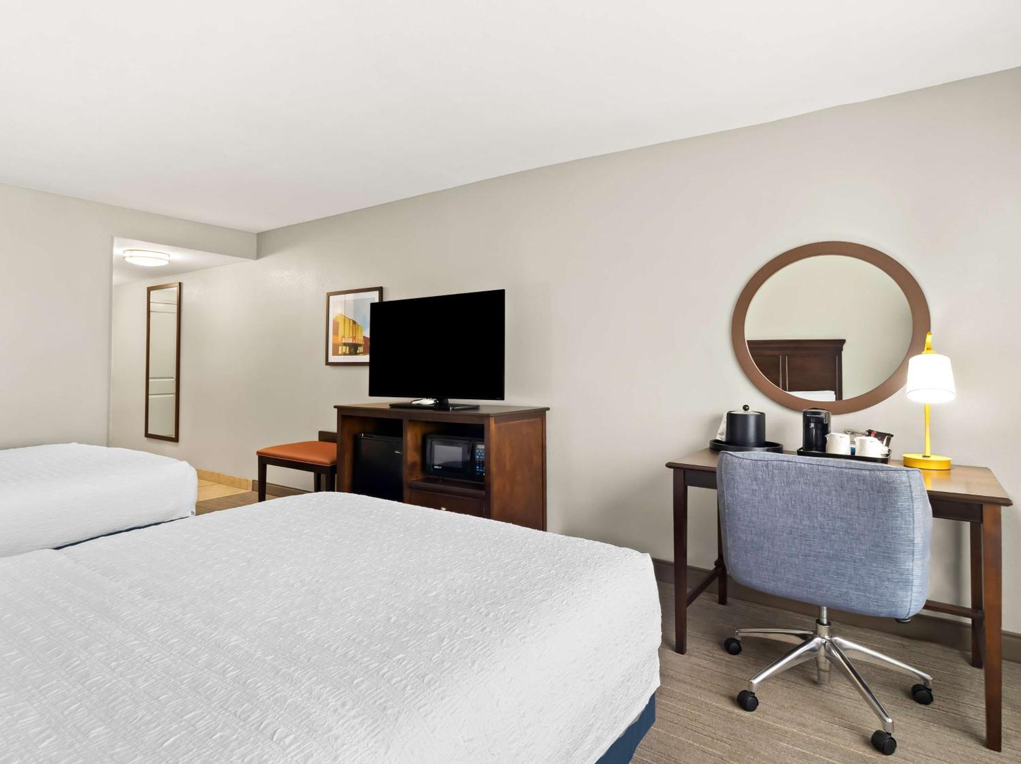 Hampton Inn Blytheville Bagian luar foto
