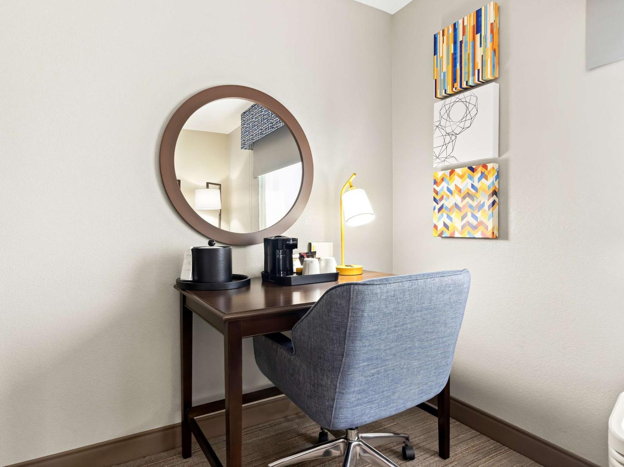 Hampton Inn Blytheville Bagian luar foto