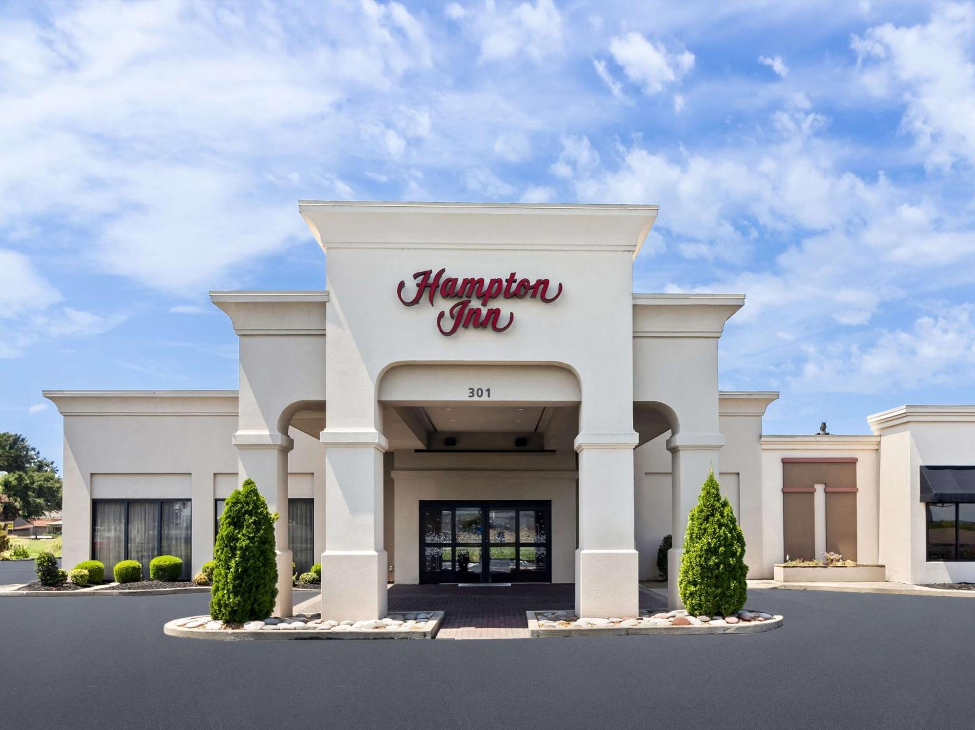 Hampton Inn Blytheville Bagian luar foto